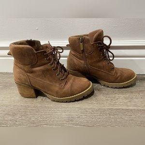 Crown vintage combat boots